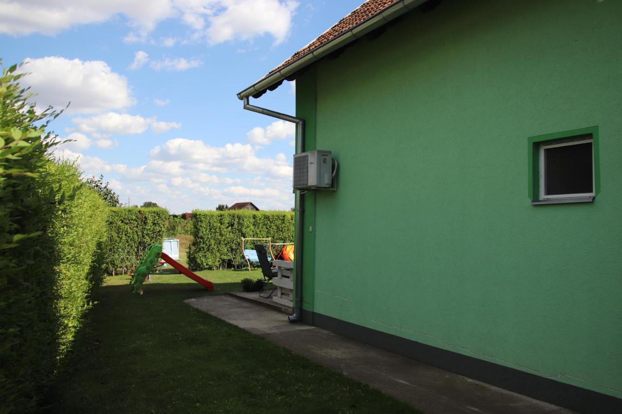 Charming Studio Masa Palic Bagian luar foto